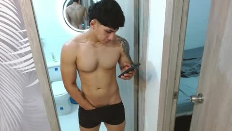 MICHAEL online show from 04/12/26, 05:34