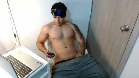 MICHAEL online show from 04/20/26, 02:58