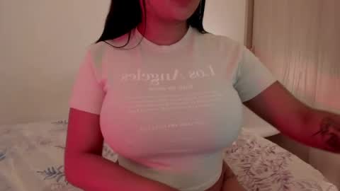 Snapshot of m1emilia chatting on 05/03/26, 01:39 Emilia online show from 05/03/26, 01:39