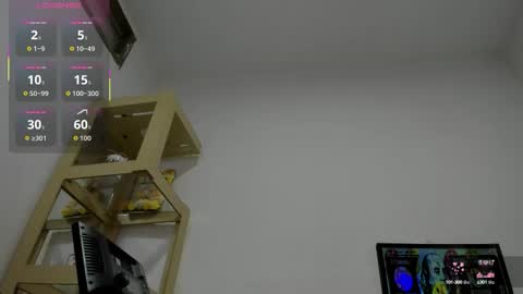 Snapshot of m1lk_choc chatting on 09/21/25, 02:51 Mila online show from 09/21/25, 02:51