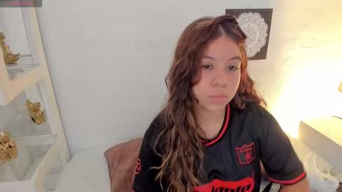 Mila online show from 12/05/25, 04:25