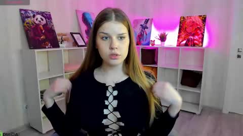 Amber online show from 02/18/26, 08:10