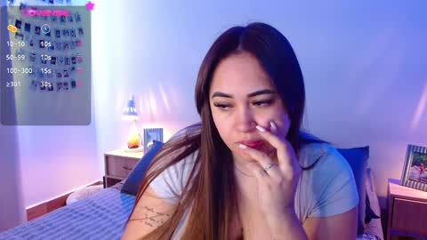 Snapshot of m33li chatting on 12/10/24, 02:50 Meli online show from 12/10/24, 02:50