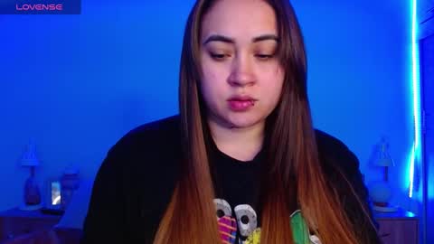 Snapshot of m33li chatting on 02/17/25, 03:15 Meli online show from 02/17/25, 03:15