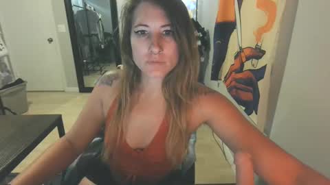 Snapshot of m3taaa chatting on 09/17/25, 02:02 M3ta online show from 09/17/25, 02:02