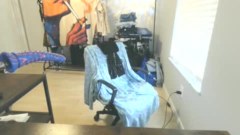 Snapshot of m3taaa chatting on 09/24/25, 10:35 M3ta online show from 09/24/25, 10:35