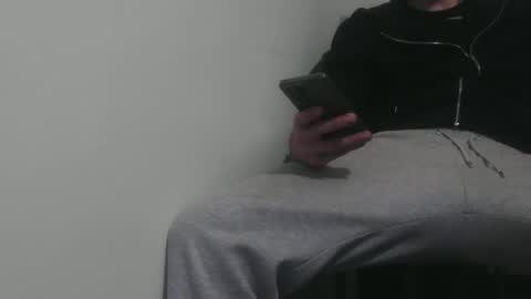 m4dh4tter24 online show from 12/04/24, 08:18