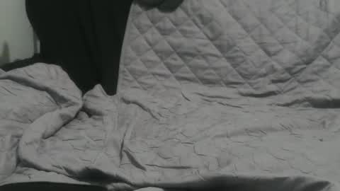 m4dh4tter24 online show from 01/05/25, 12:52