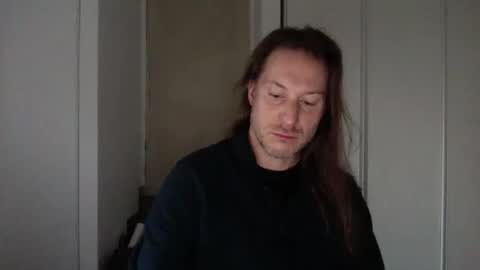 m4rduk online show from 11/08/25, 06:24