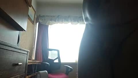 Snapshot of m536327 chatting on 06/18/26, 11:36 Fantasy guy online show from 06/18/26, 11:36