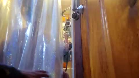 Snapshot of m_a_r_c_u_s1 chatting on 12/17/25, 05:02 MARCUSNYX online show from 12/17/25, 05:02