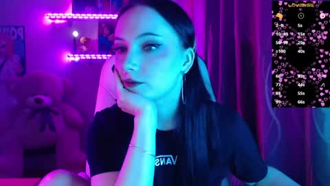Snapshot of m_e_l_i_s_s_a_ chatting on 06/23/26, 11:58 Melissa online show from 06/23/26, 11:58