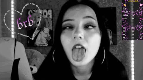 Snapshot of m_e_l_i_s_s_a_ chatting on 07/10/26, 07:38 Melissa online show from 07/10/26, 07:38