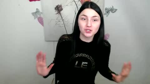 Snapshot of m_i_k_i_ chatting on 02/20/26, 12:27 m_i_k_i_ online show from 02/20/26, 12:27