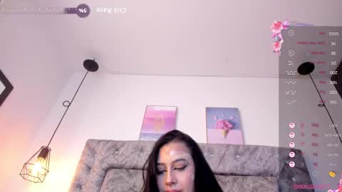 Snapshot of m_patrona chatting on 10/14/25, 01:01 tu patrona online show from 10/14/25, 01:01