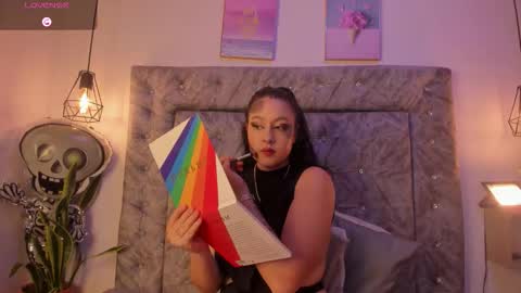 Snapshot of m_patrona chatting on 10/29/25, 04:26 tu patrona online show from 10/29/25, 04:26