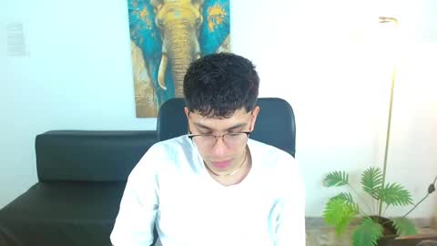 Max online show from 03/20/26, 01:27