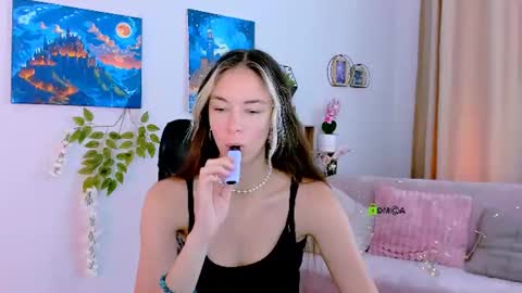Snapshot of mabel_light chatting on 08/07/26, 09:22 Your lovely Mabel online show from 08/07/26, 09:22