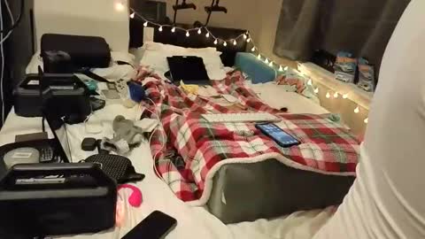 Snapshot of mac1119 chatting on 01/17/26, 10:09 mac1119 online show from 01/17/26, 10:09