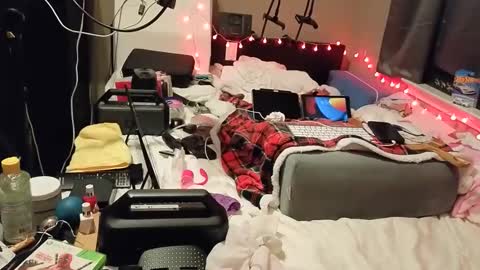 Snapshot of mac1119 chatting on 02/08/26, 05:55 mac1119 online show from 02/08/26, 05:55