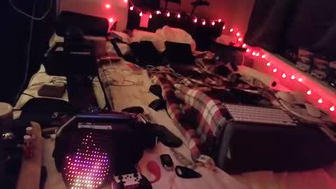 Snapshot of mac1119 chatting on 03/08/26, 09:35 mac1119 online show from 03/08/26, 09:35