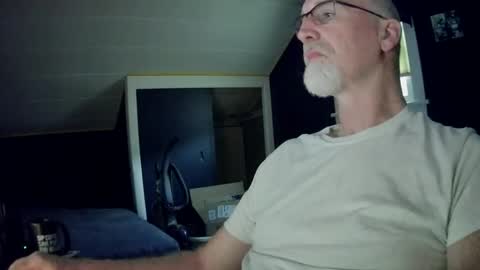 Snapshot of mac8181 chatting on 05/23/26, 10:08 mac8181 online show from 05/23/26, 10:08
