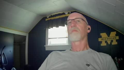 mac8181 online show from 06/14/26, 10:28