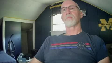 mac8181 online show from 06/21/26, 10:51
