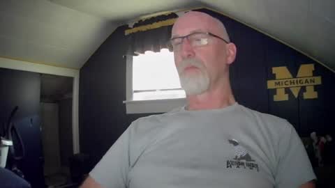 mac8181 online show from 07/05/26, 10:33