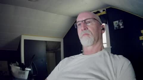 mac8181 online show from 07/26/26, 10:22
