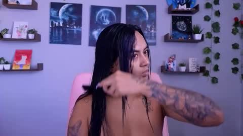 Macey Elliot Modelo Independiente online show from 09/14/25, 09:36