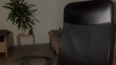 machine_15_ online show from 04/13/26, 01:11