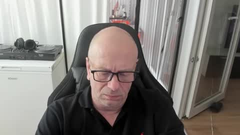 Snapshot of machinegun3dx chatting on 07/20/26, 03:14 Andy online show from 07/20/26, 03:14