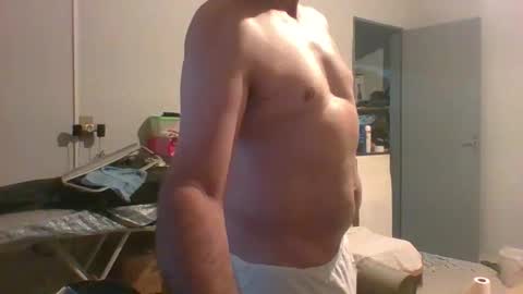 MACHOLIVRE online show from 02/01/26, 06:01