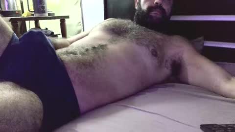 Snapshot of machoathome chatting on 02/14/25, 02:39 machoathome online show from 02/14/25, 02:39
