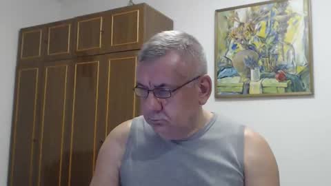 Macho online show from 09/25/25, 04:43