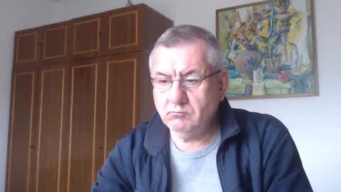 Macho online show from 10/03/25, 07:16