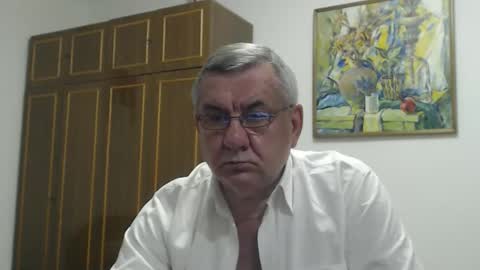 Macho online show from 11/25/25, 12:10