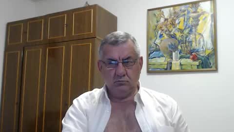 Snapshot of machomale3 chatting on 06/04/26, 06:47 Macho online show from 06/04/26, 06:47