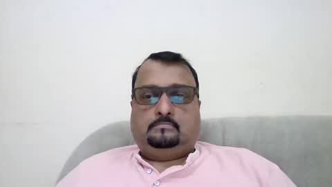 Snapshot of mackbe chatting on 05/29/26, 04:05 Mackbe online show from 05/29/26, 04:05