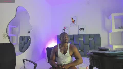 MACKBIG DICK im a damn dominant I like ATMs INSTAGRAM Edwinaragonc online show from 04/17/26, 12:35