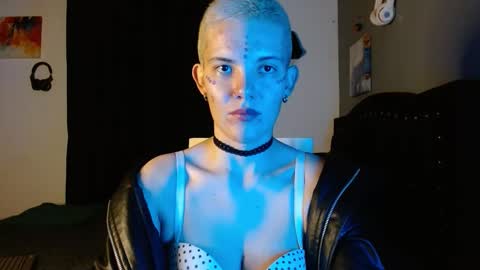 Noah Askew online show from 11/30/25, 12:25