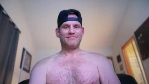 Snapshot of mackincaliallday chatting on 10/26/25, 08:53 MackinCaliAllDay online show from 10/26/25, 08:53