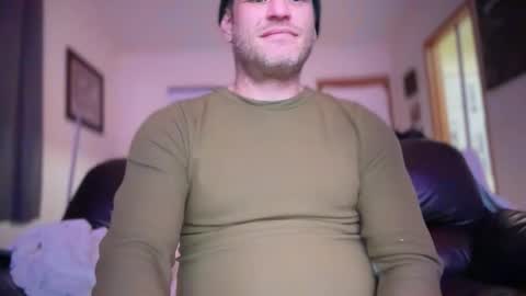 Snapshot of mackincaliallday chatting on 01/19/26, 06:17 MackinCaliAllDay online show from 01/19/26, 06:17