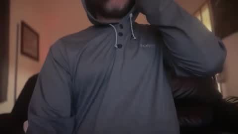 Snapshot of mackincaliallday chatting on 02/04/26, 01:50 MackinCaliAllDay online show from 02/04/26, 01:50