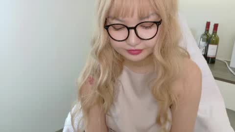 Snapshot of mad_dy chatting on 06/29/26, 12:27 Mad D online show from 06/29/26, 12:27