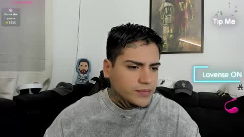 max online show from 11/17/25, 11:49