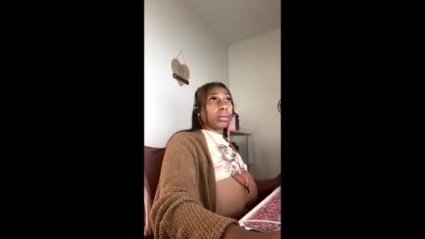 madam_glam online show from 02/26/26, 05:34