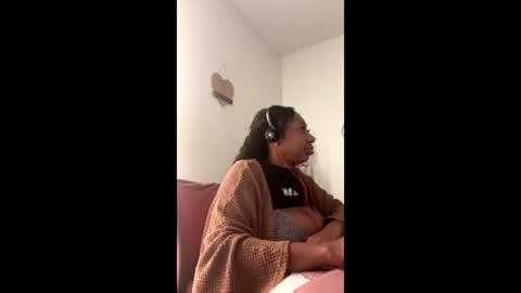 madam_glam online show from 03/02/26, 04:58