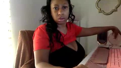 madam_glam online show from 04/24/26, 04:20